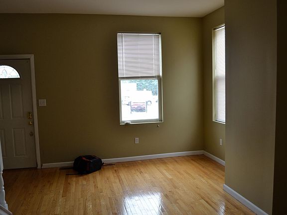 5th image of 1549 Tamm Ave