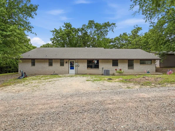 2702 Redbud Ln, Kingston, OK 73439
