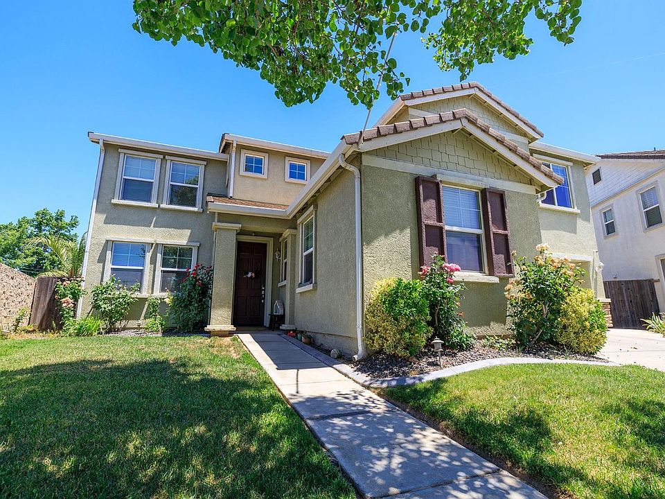 1st image of 13719 Brook Way