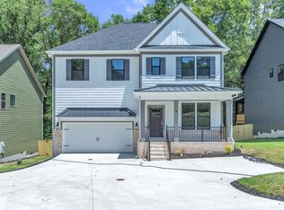 4 Henderson Dr, Travelers Rest, SC 29690