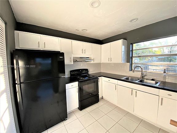 4th image of 18717 SW 100th Ave #18717