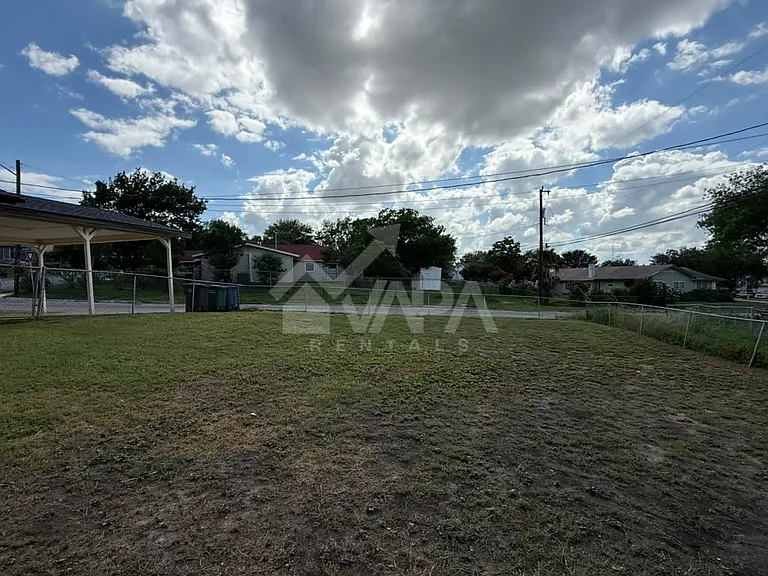 415 Solar Dr — Photo 20