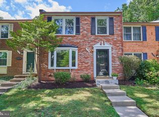 317 Gundry Dr, Falls Church, VA 22046