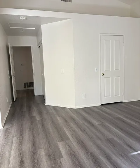 14861 Ann Dr — Photo 14
