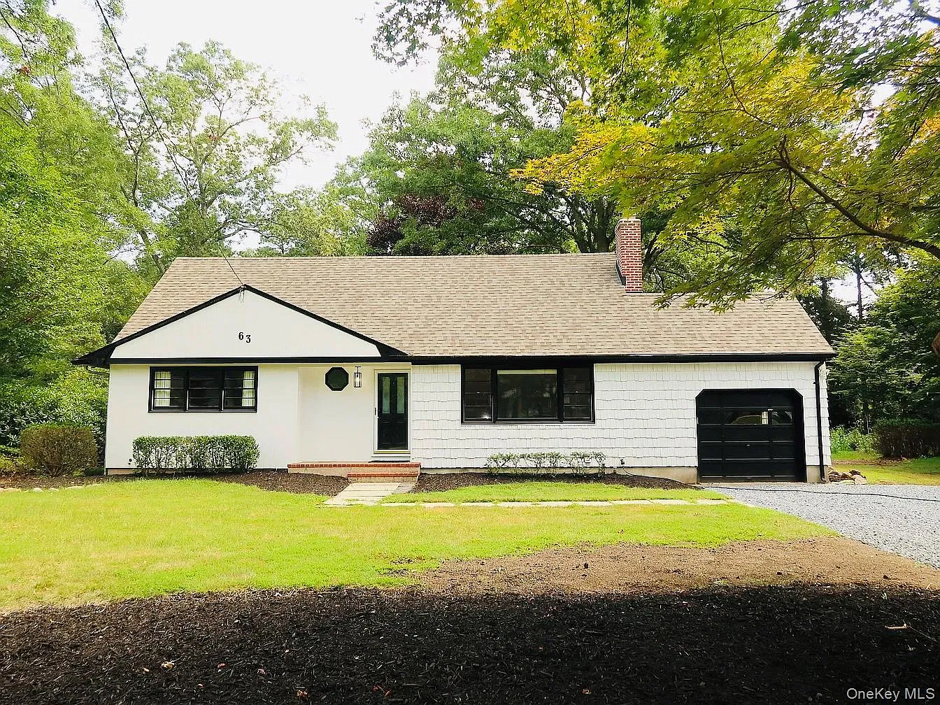 4 bed, 2.0 bath, 1694 sqft, $4,400 — Photo 1