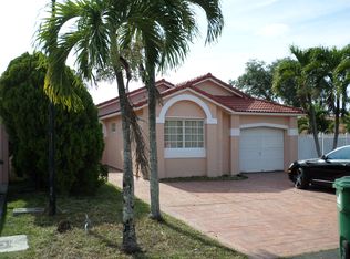16692 NW 74th Pl, Hialeah, FL 33015