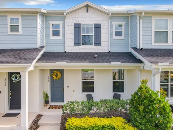 1502 Sweet Apple St, Oakland, FL 34787
