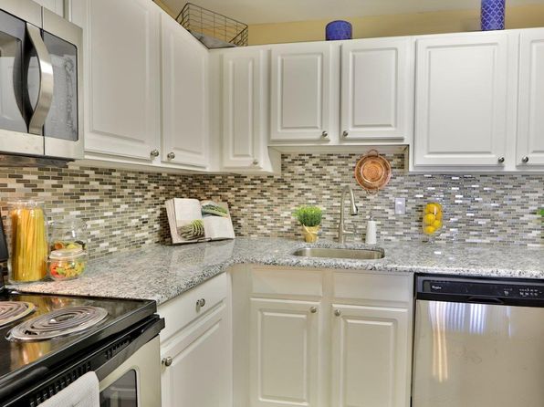 Silver Spring Station Apartment Homes | 1 Durban Ct, Nottingham, MD