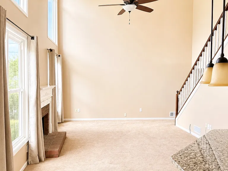 170 Ruby Forest Pkwy — Photo 3