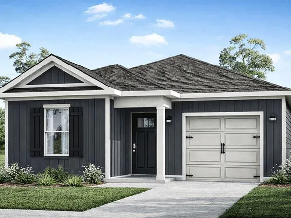 131 Sagebrush Dr, Headland, AL 36345