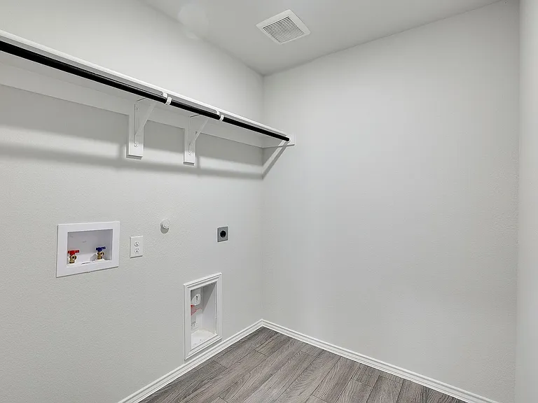 829 Eagles Nest Dr — Photo 7