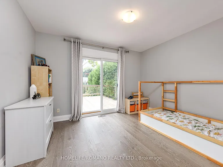 42 Sellmar Rd — Photo 15