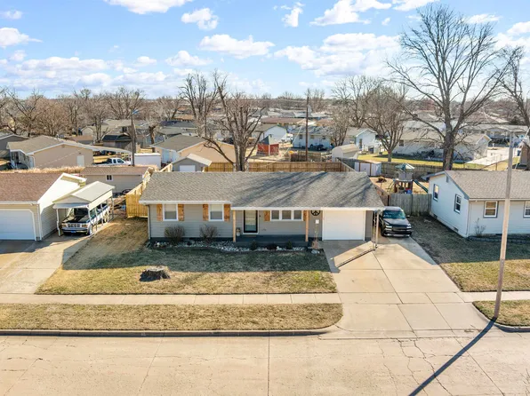 701 Harold Ave, Salina, KS 67401