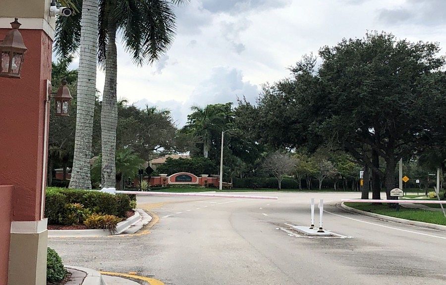 1st image of 16410 Diamond Head Dr