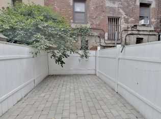 279 E 10th St APT 1, New York, NY 10009