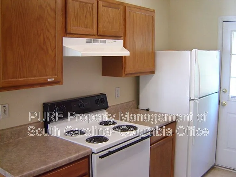 218 Sterling Cross Dr — Photo 10