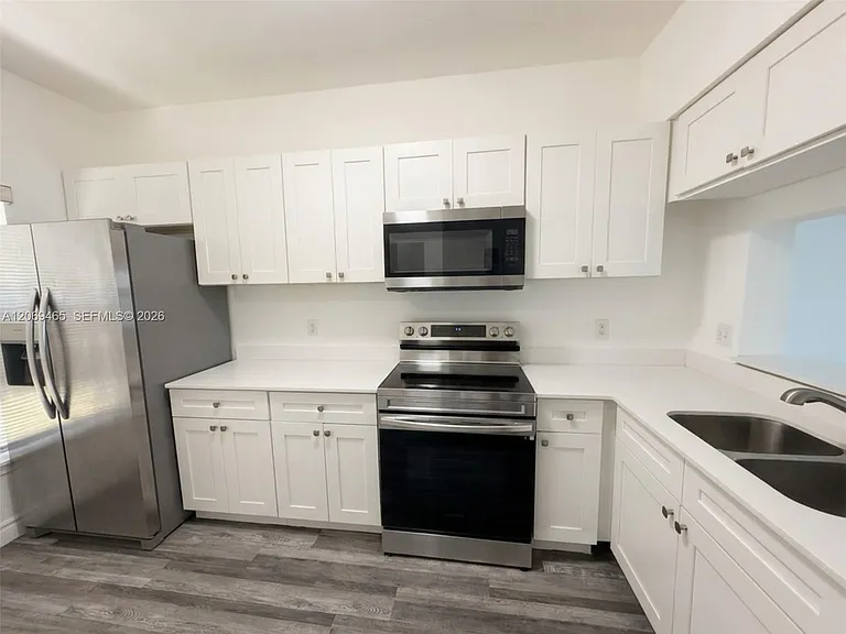 3152 SW 49th St #126 — Photo 4
