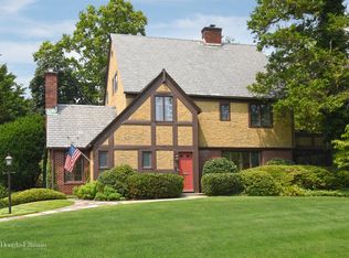 20 Westbury Rd, Garden City, NY 11530