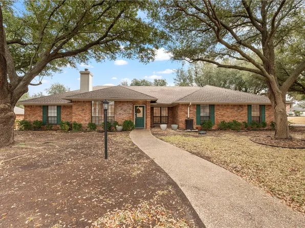 11006 Ridge Point Dr, Woodway, TX 76712