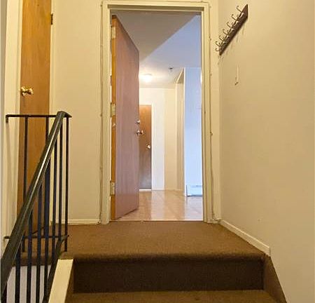 2nd image of 77 Pompey Ave