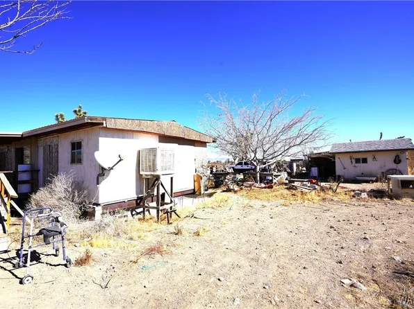 18240 N Maywood Dr, Dolan Springs, AZ 86441
