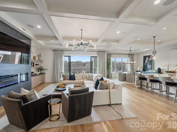 19329 Watermark Dr, Cornelius, NC 28031