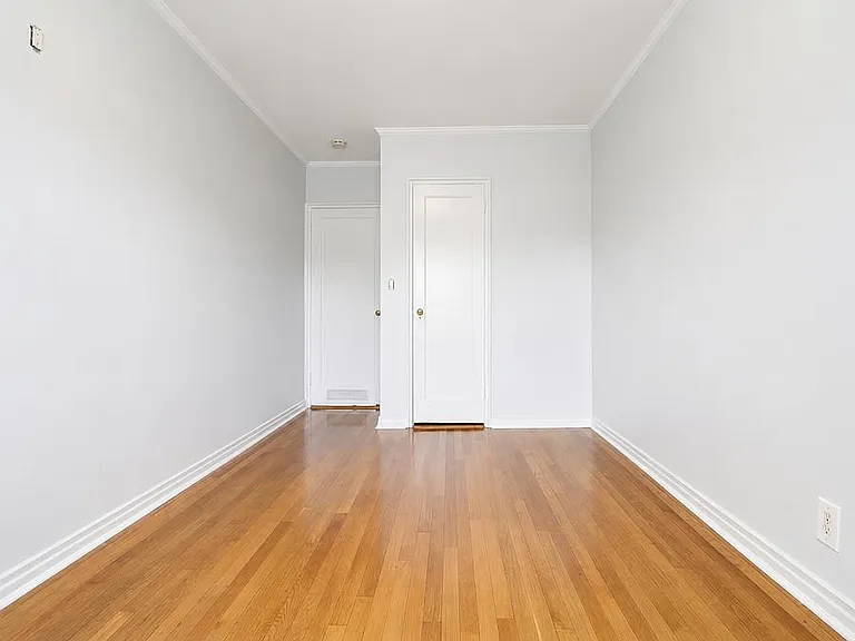 6916 53rd Ave #1L — Photo 10