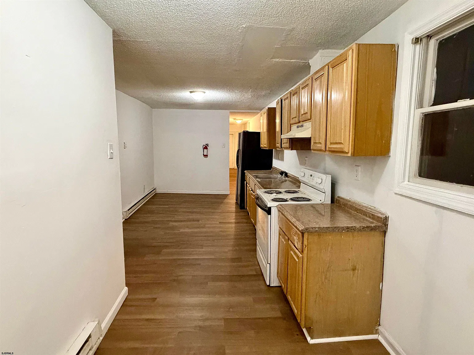 37 N Massachusetts Ave — Photo 3
