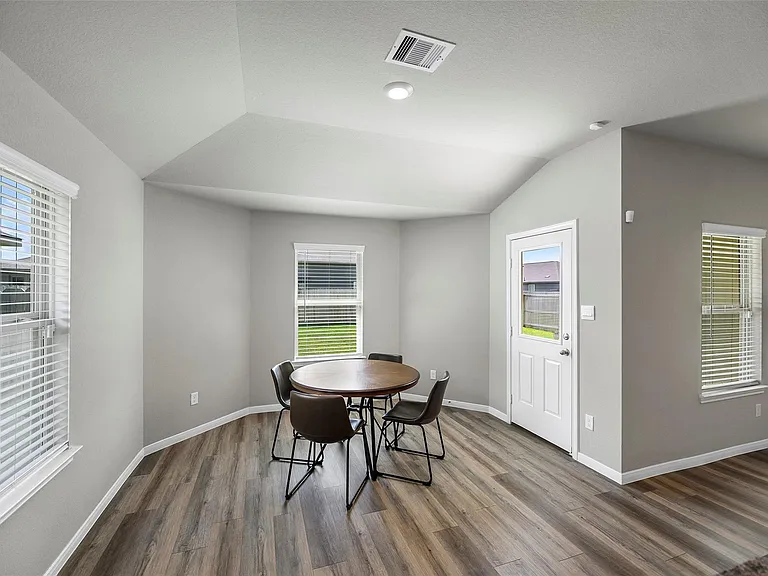 5333 Samuel Run — Photo 7