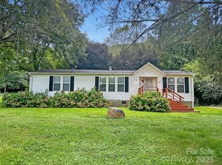 51 Kenneth Cooper Rd, Whittier, NC 28789