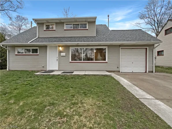 3055 13th St, Cuyahoga Falls, OH 44223