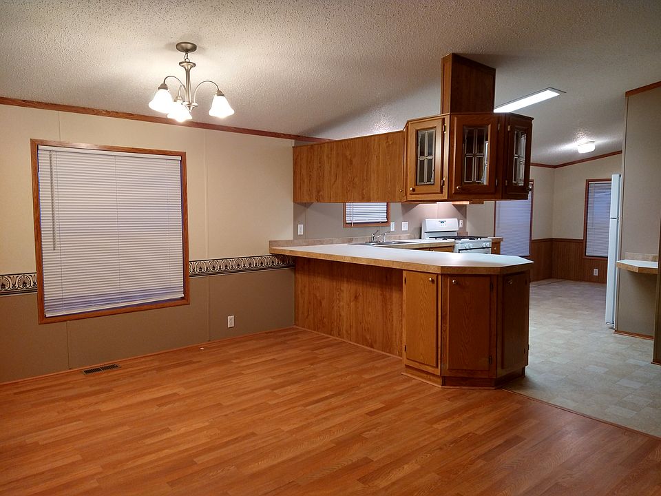 2nd image of 11429 Harbor Cv #114
