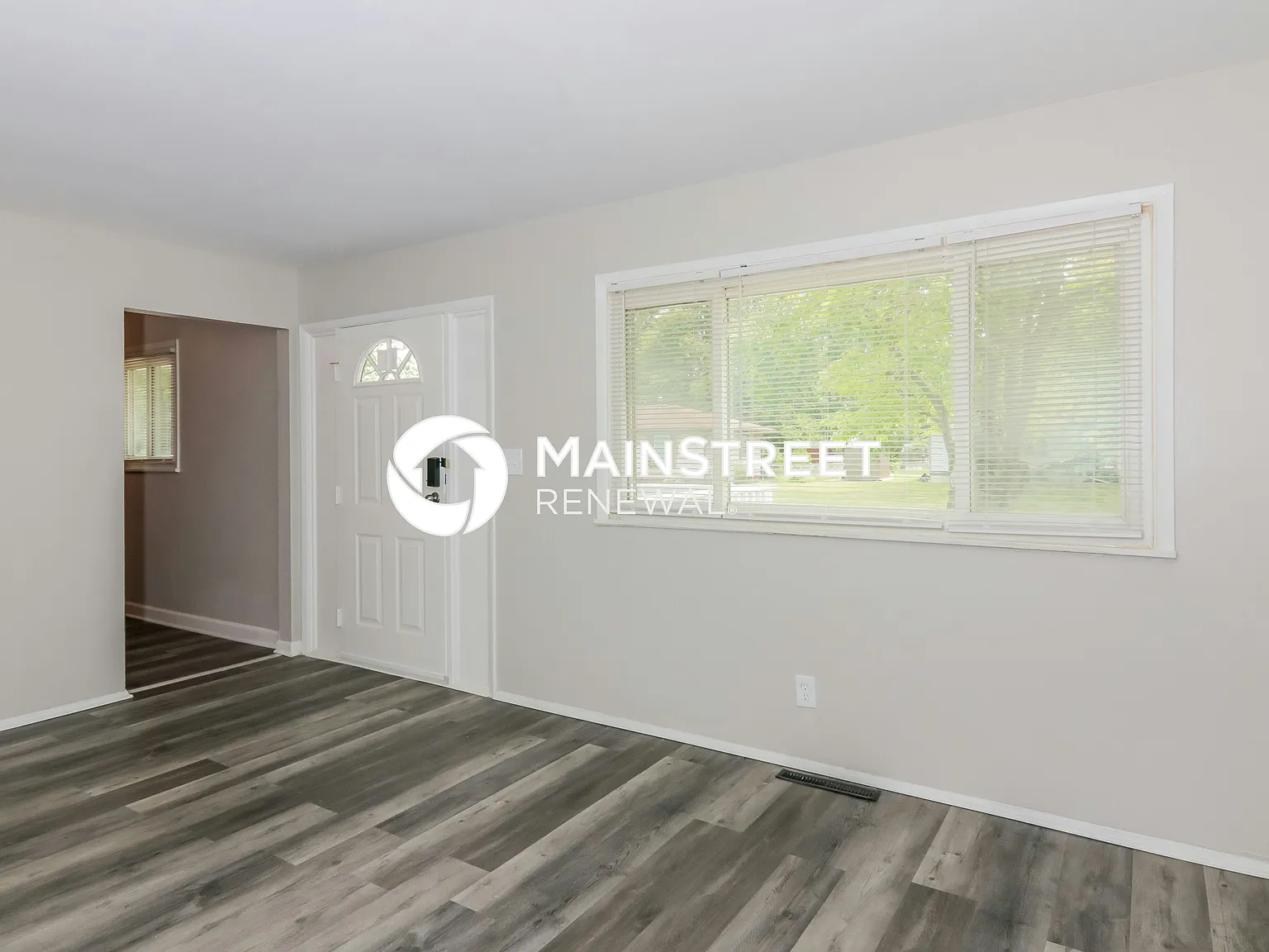 5112 Benham Dr — Photo 3