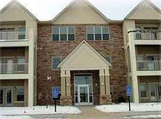 2103 Silver Bell Rd APT 106, Eagan, MN 55122