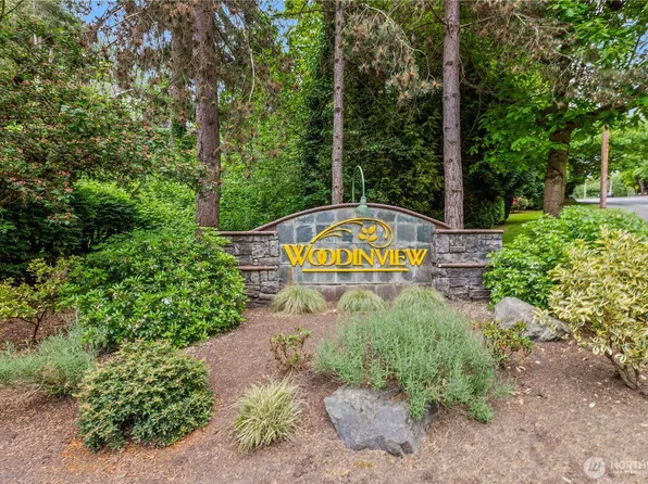12118 NE 171st Place #E203, Bothell, WA 98011