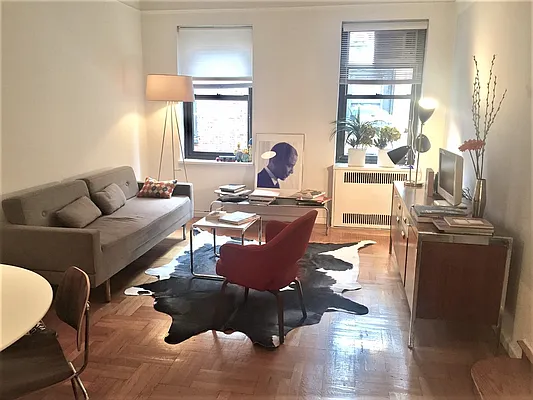 Rented by Douglas Elliman | media 2