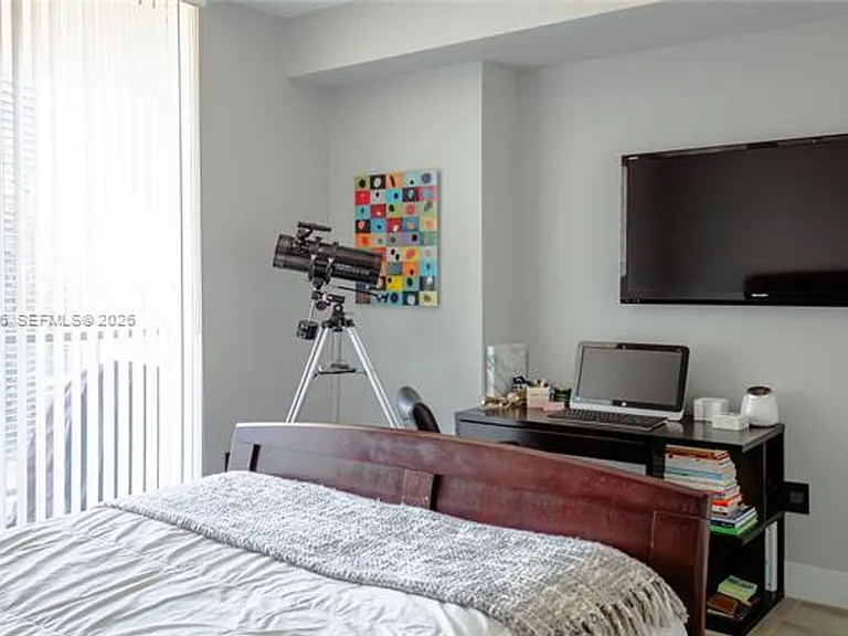 1111 SW 1st Ave #Penthouse 3822 — Photo 15