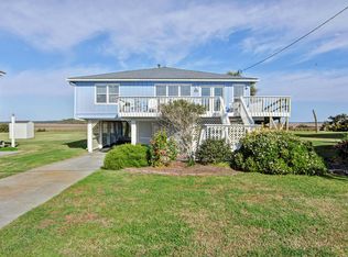 1662 E Ashley Ave, Folly Beach, SC 29439