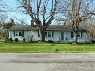 9479 Geneva Dr, Windham, OH 44288