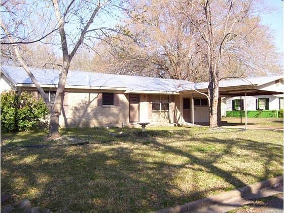 1st image of 107 Morris Dr