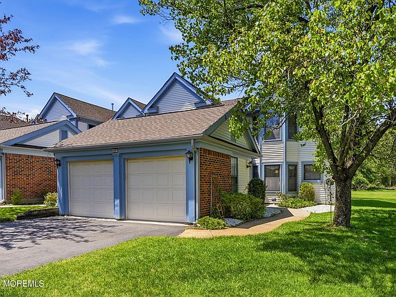 2nd image of 65 Old Orchard Lane #1501