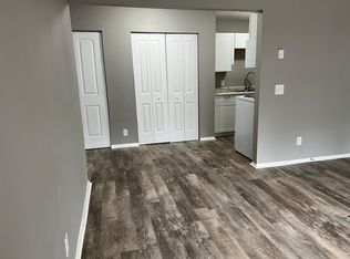 (Undisclosed Address), Paw Paw, MI 49079