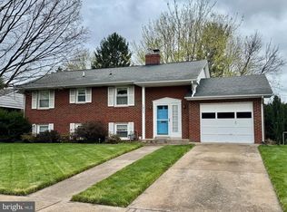 611 Wyngate Dr, Frederick, MD 21701