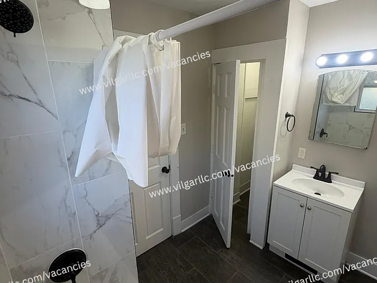1201 Manhattan St — Photo 43