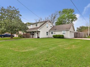 1005 Woods Dr, Liberty, TX 77575