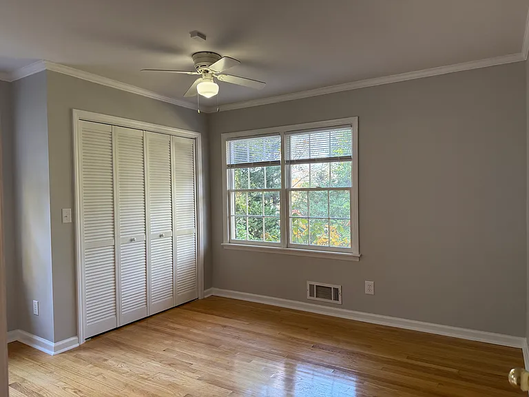 186 River Valley Rd — Photo 17