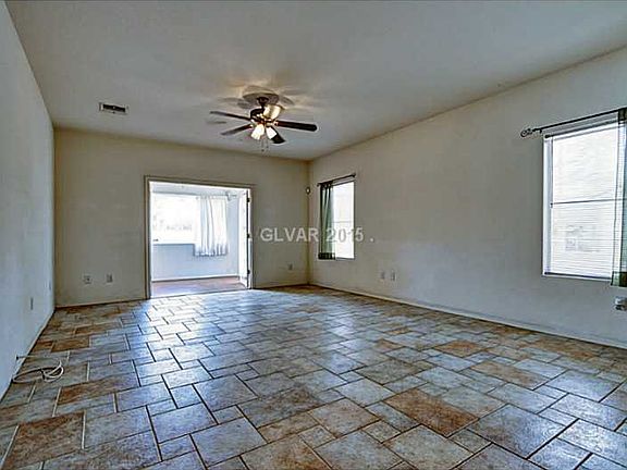 4th image of 1437 Bonner Springs Dr