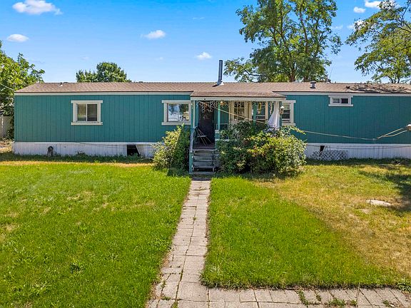 3rd image of 19308 E Sprague Ave