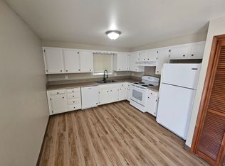 National2112-2118, Salem, OR 97306