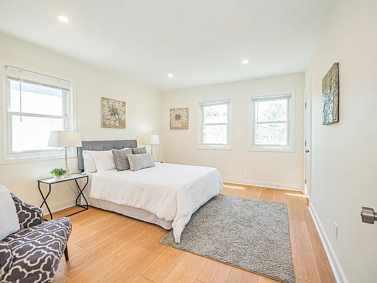 5014 Nash St NE — Photo 14